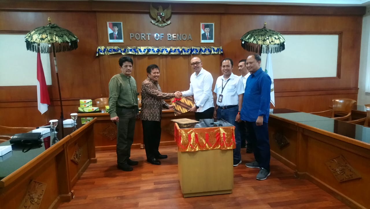 Penandatanganan kerjasama PDAM Giri Menang dengan PT. Pelindo